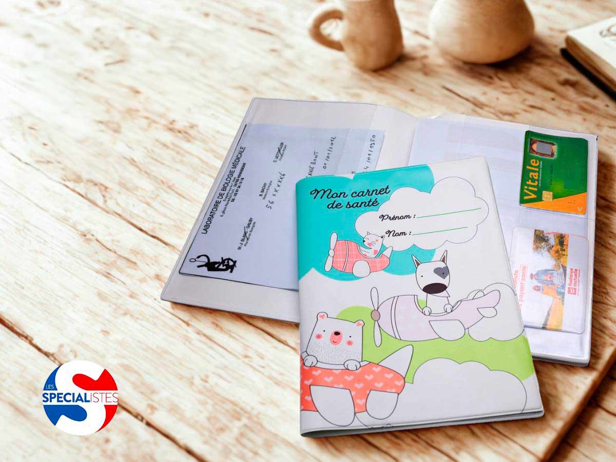 Protège carnet de santé personnalisable